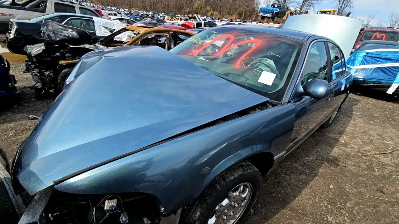 Photo of 2001 Buick Park Avenue