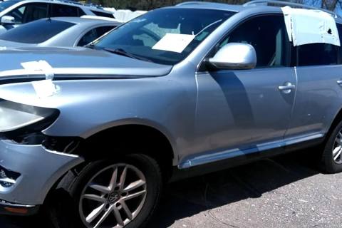 Photo of 2010 Volkswagen Touareg