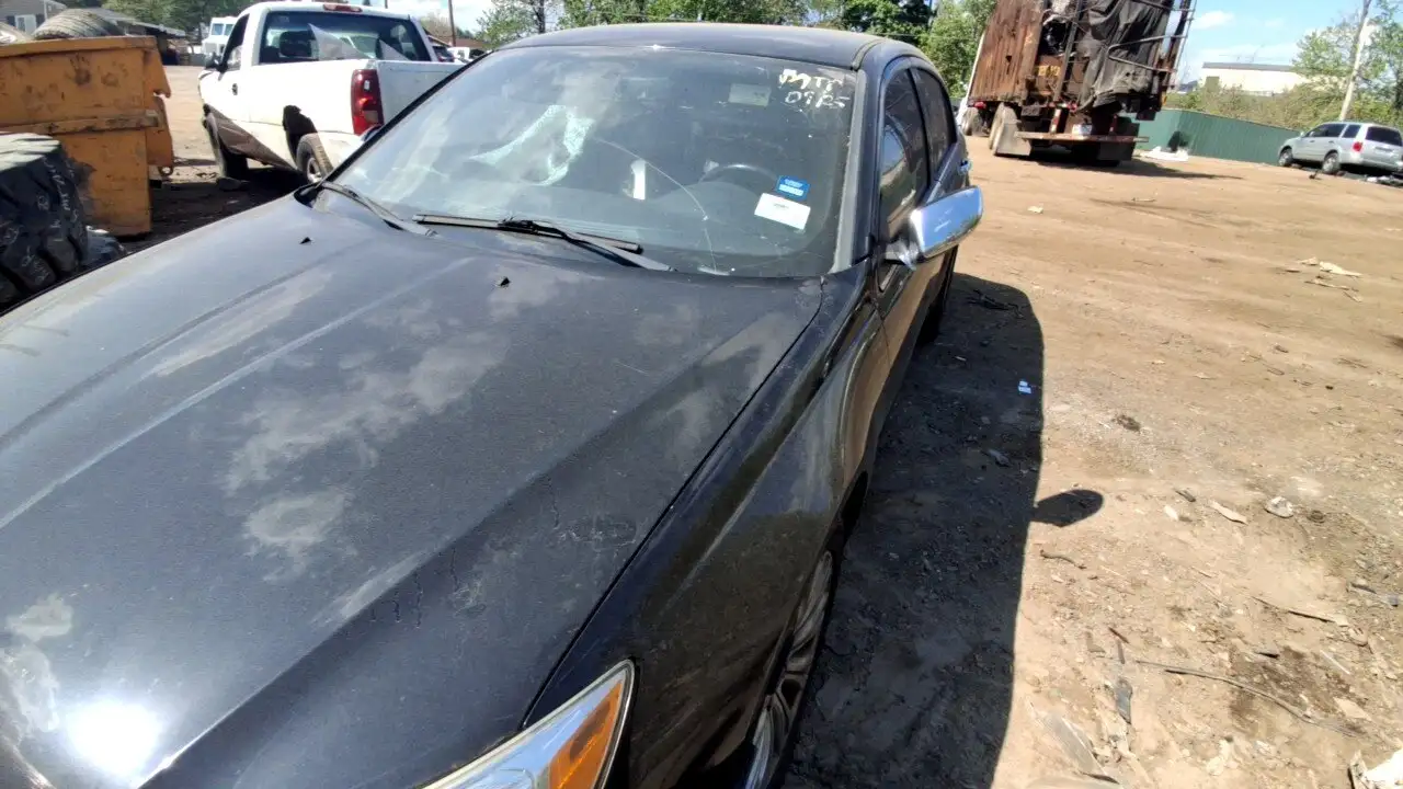 Photo of 2012 Chrysler 200