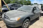 Photo of 2001 Ford Taurus