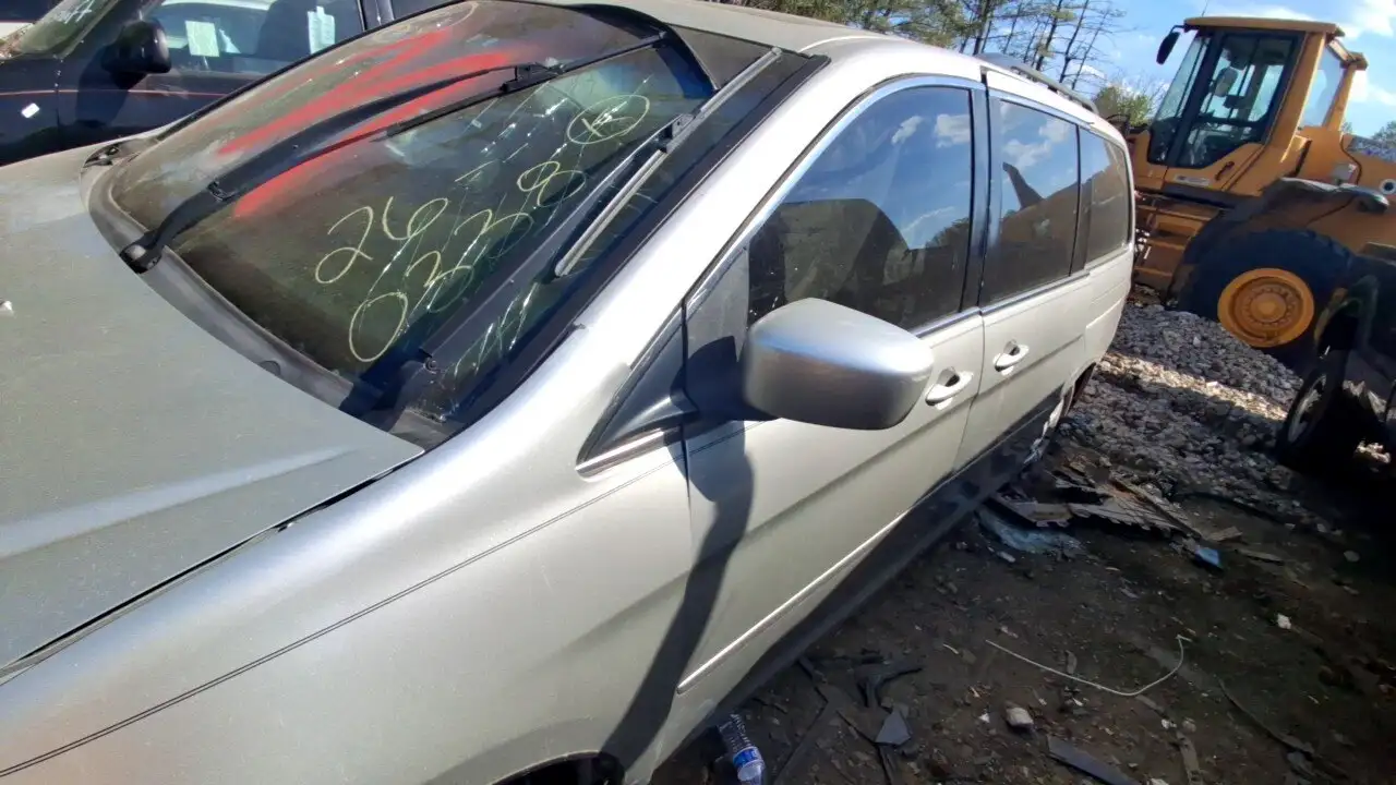 Photo of 2005 Honda Odyssey