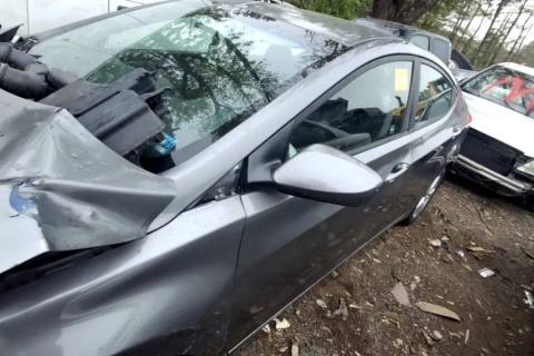 Photo of 2013 Hyundai Elantra