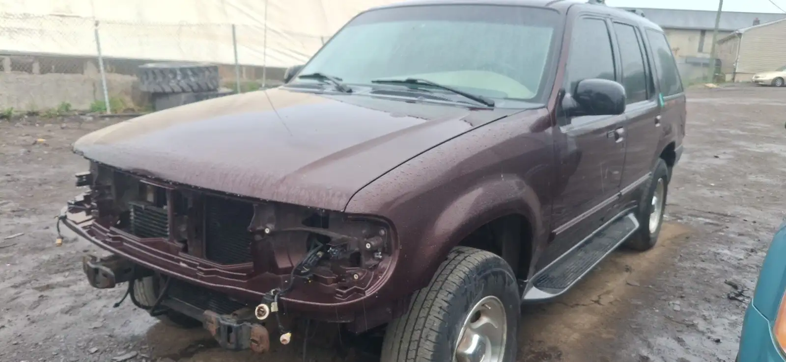Photo of 1999 Ford Explorer