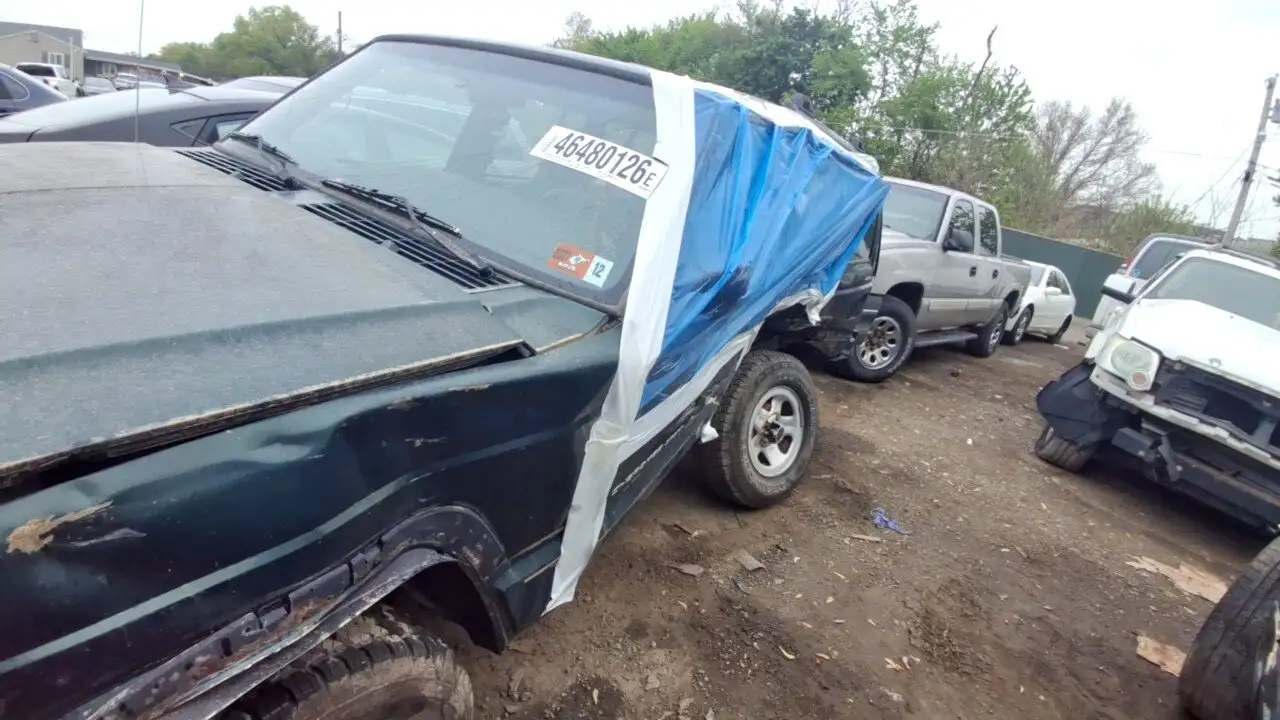 Photo of 2000 Jeep Cherokee
