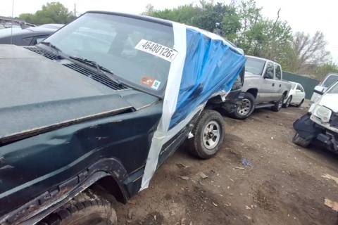 Photo of 2000 Jeep Cherokee