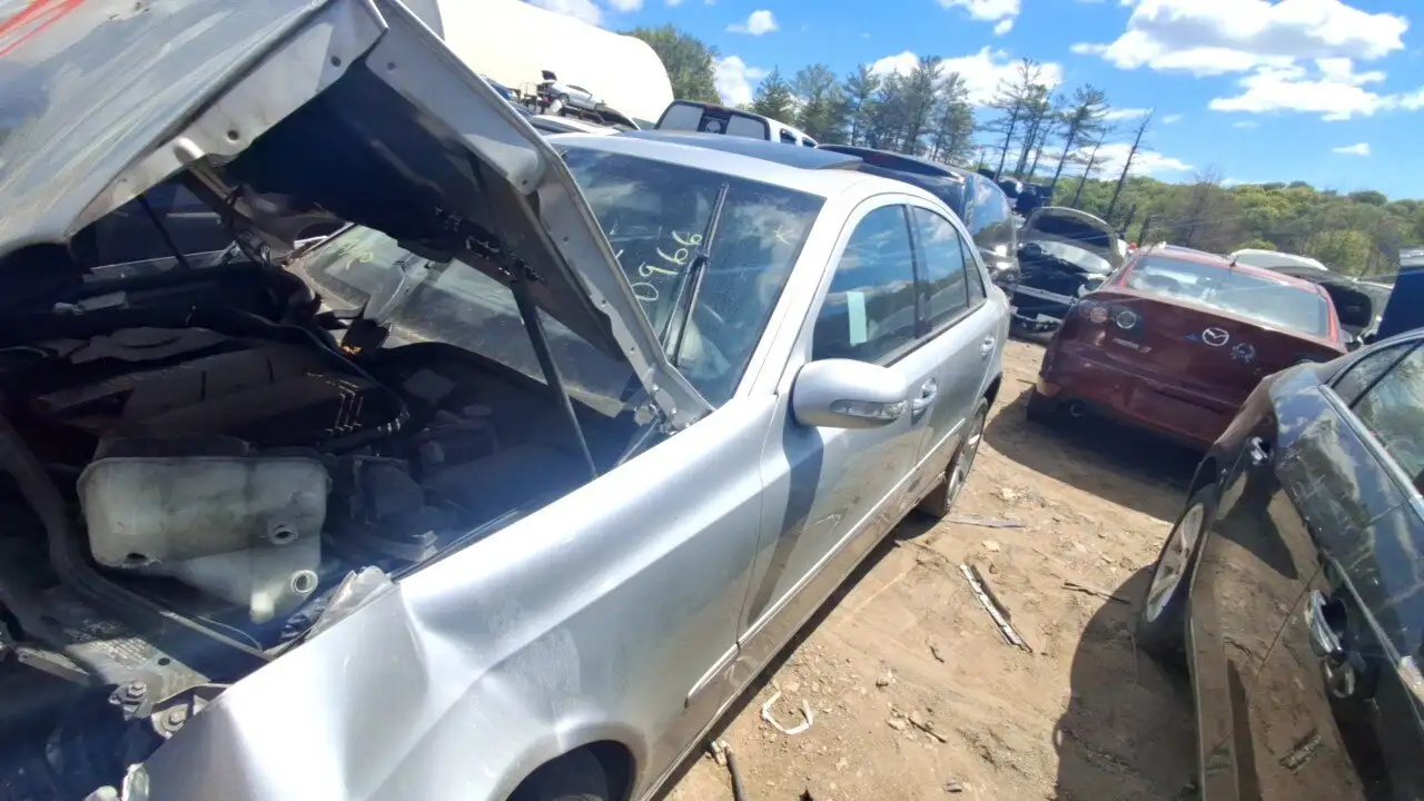 Photo of 2004 Mercedes-Benz E500