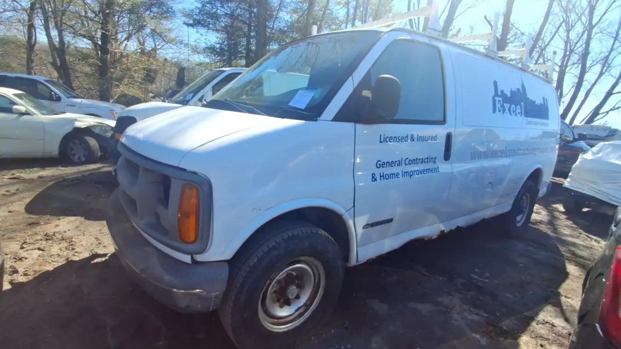 Photo of 2001 Chevrolet Express 3500