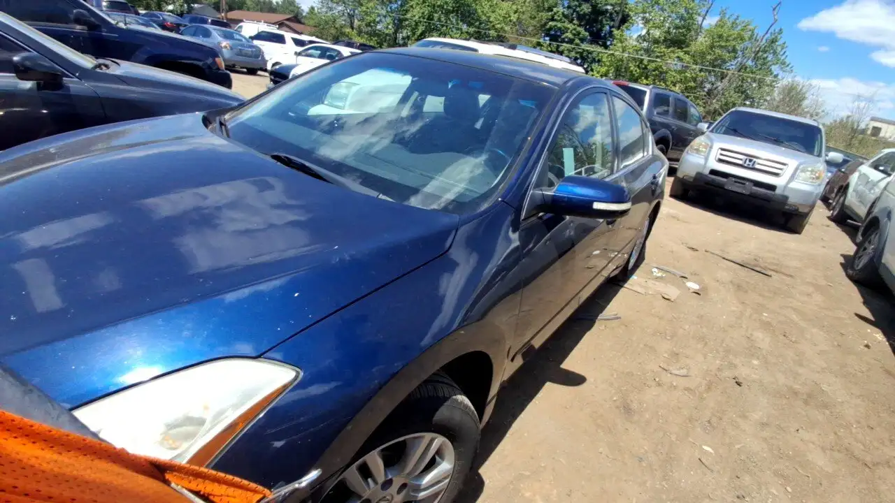 Photo of 2010 Nissan Altima