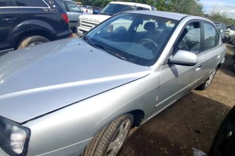 Photo of 2001 Hyundai Elantra