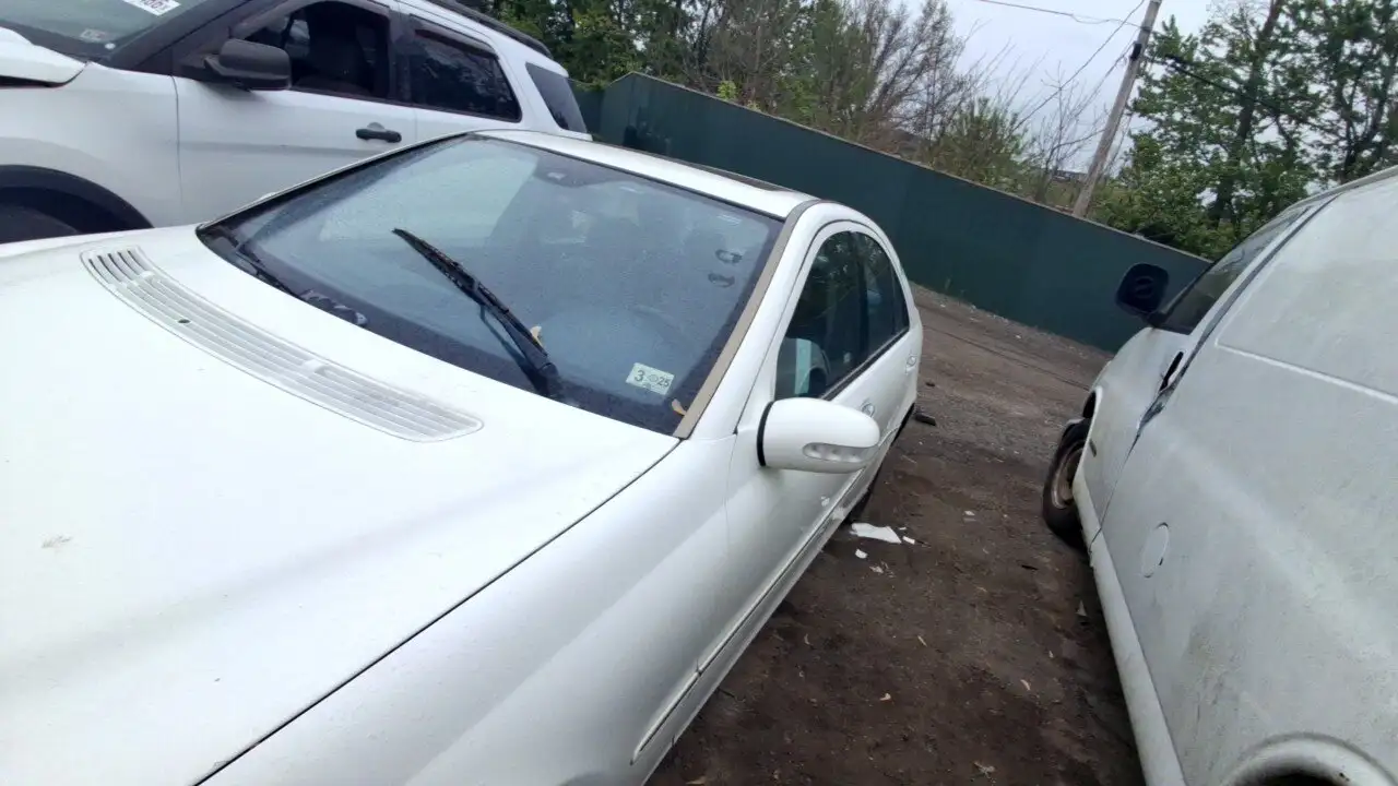 Photo of 2003 Mercedes-Benz C240