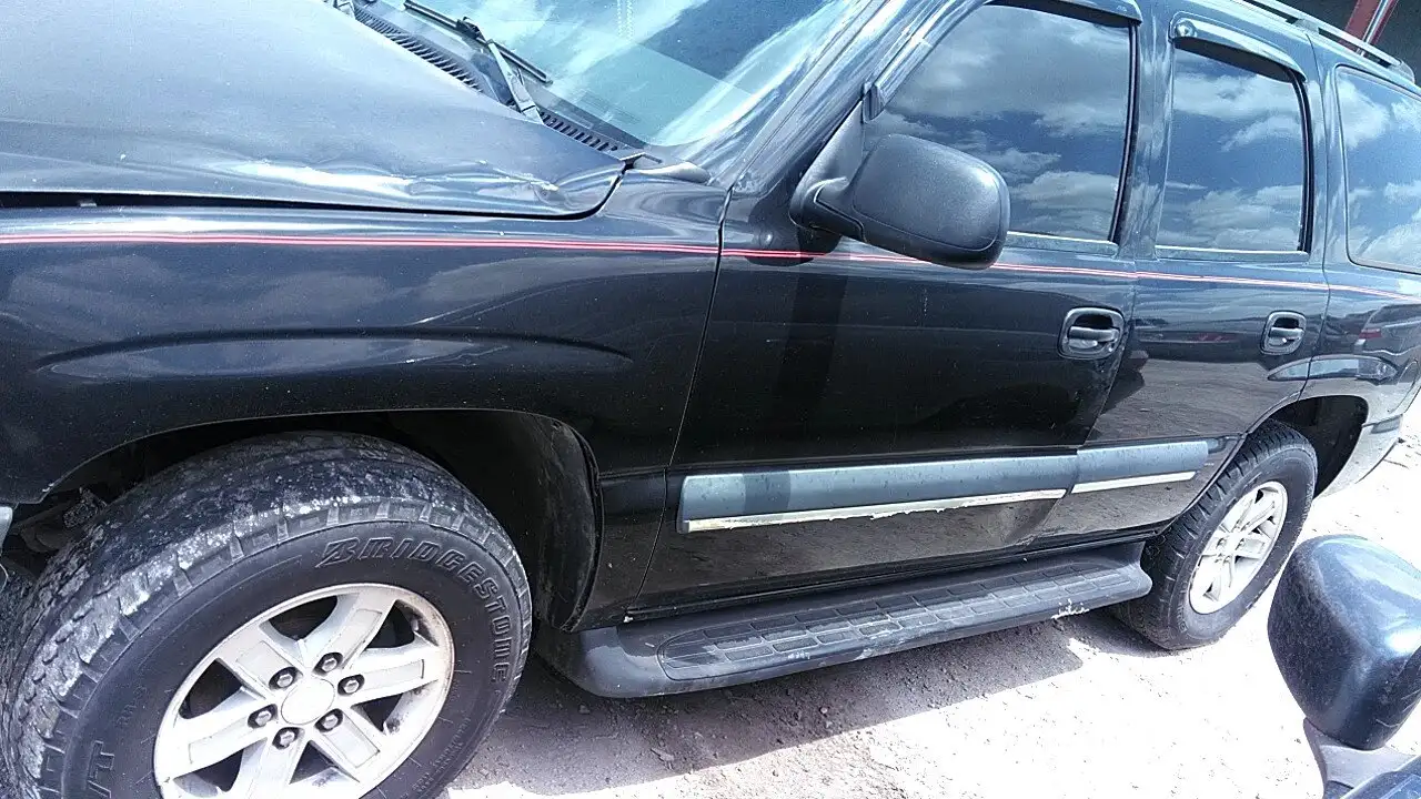 Photo of 2004 Chevrolet Tahoe