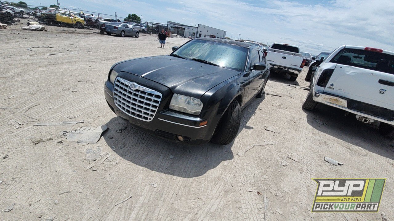 Photo of 2005 Chrysler 300