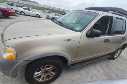 Photo of 2002 Ford Explorer