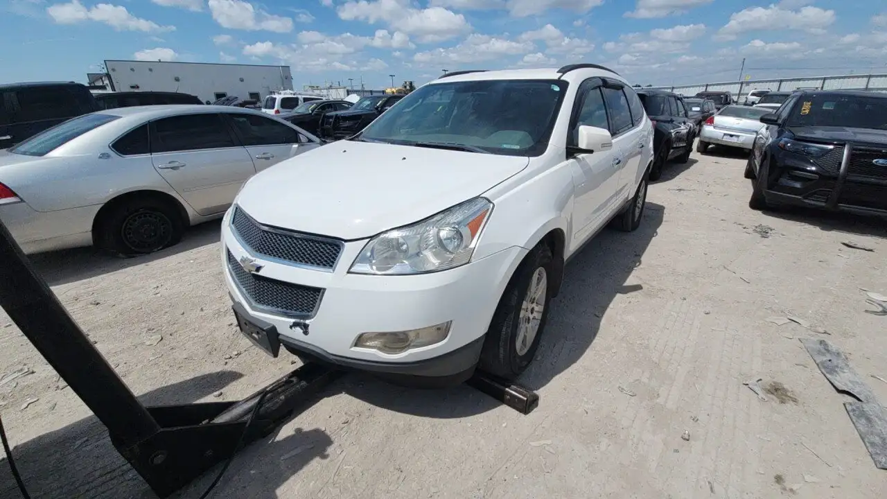 Photo of 2011 Chevrolet Traverse