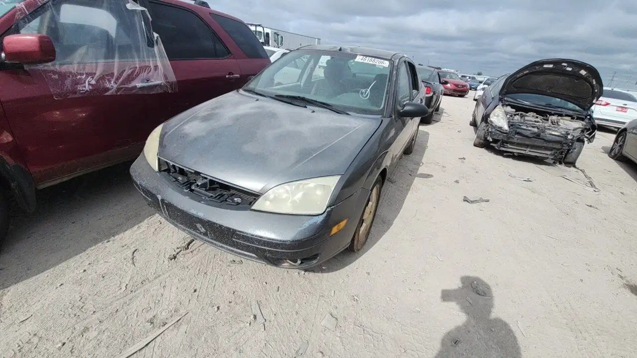 Photo of 2005 Ford Focus