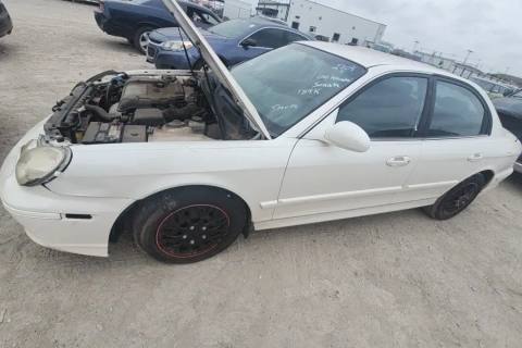Photo of 2004 Hyundai Sonata