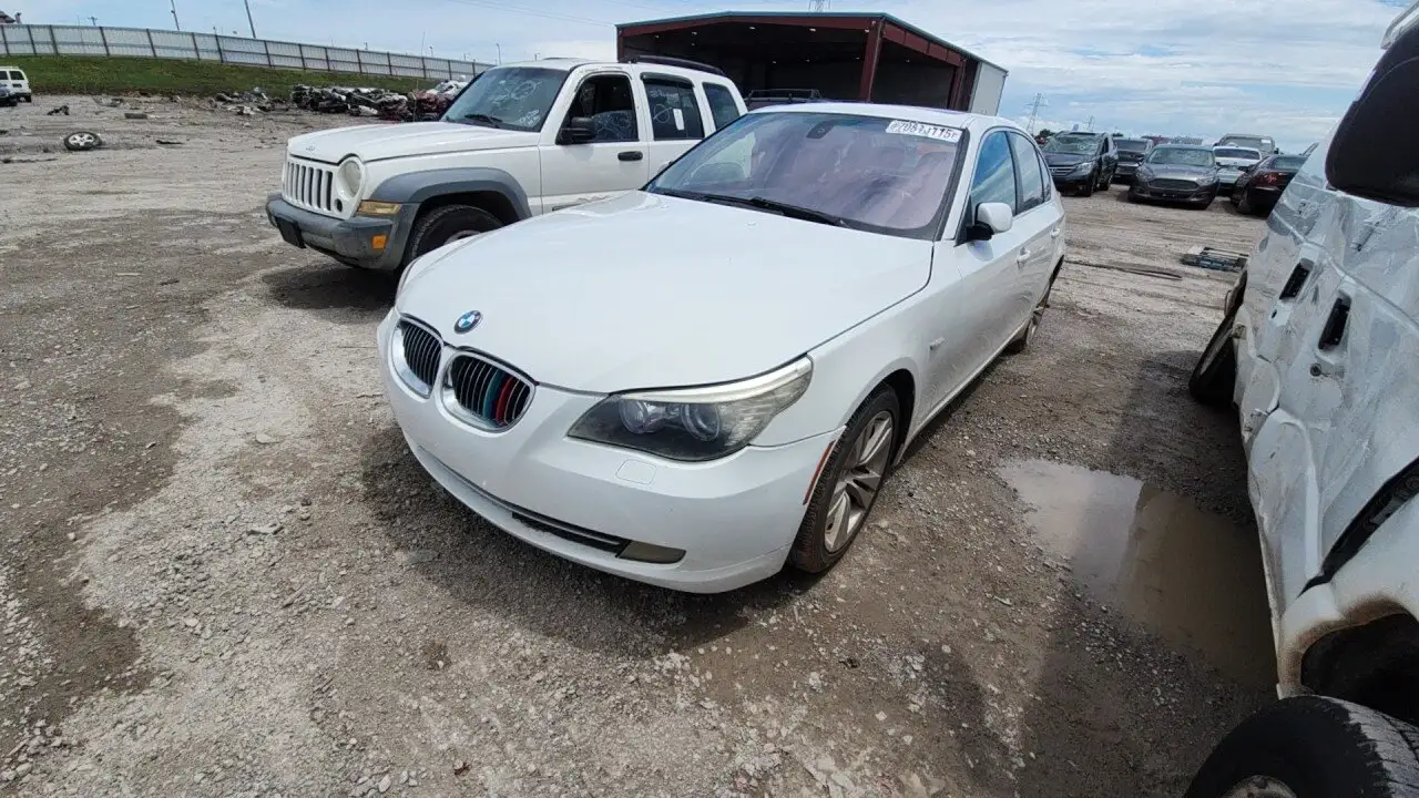 Photo of 2009 Bmw 528I