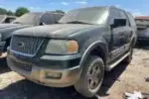 Photo of 2004 Ford Expedition