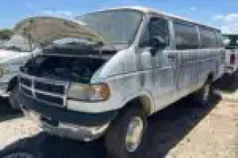 Photo of 1997 Dodge Ram Wagon