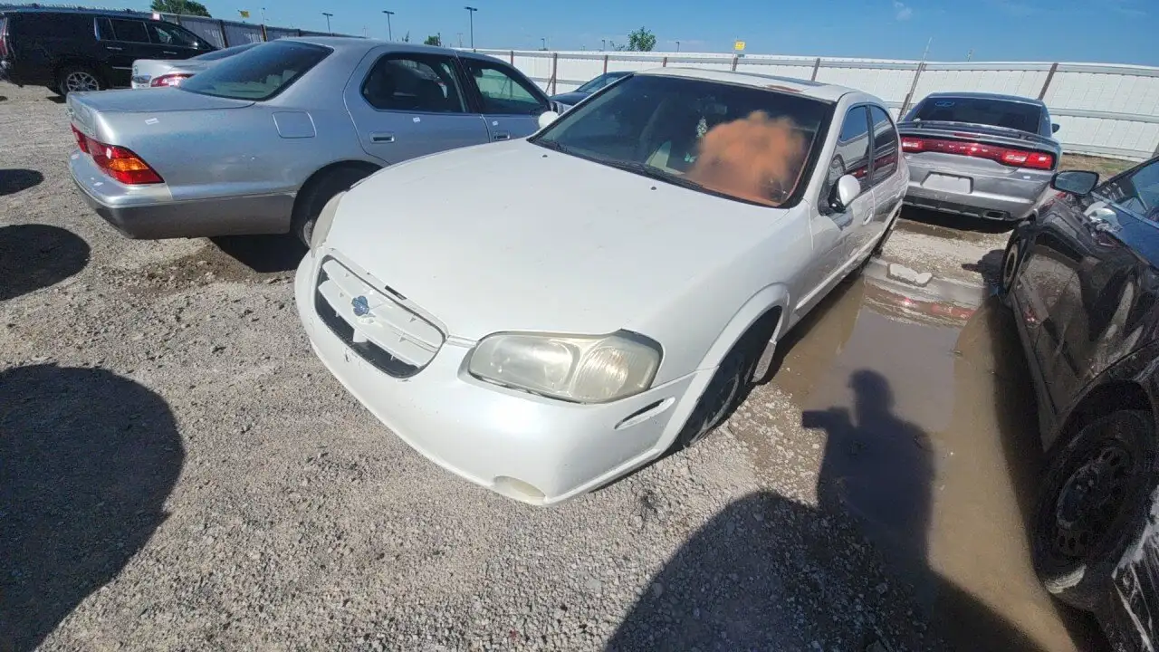 Photo of 2001 Nissan Maxima
