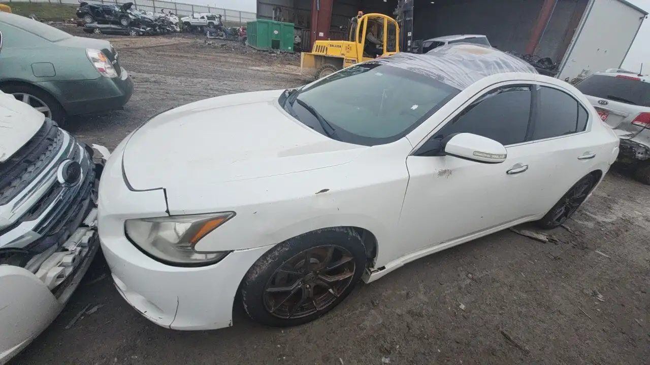 Photo of 2010 Nissan Maxima