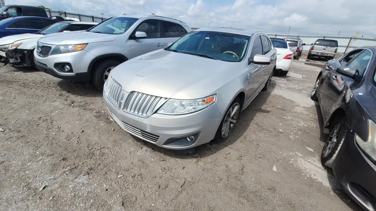 Photo of 2009 Lincoln Mks