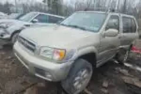 Photo of 2001 Nissan Pathfinder