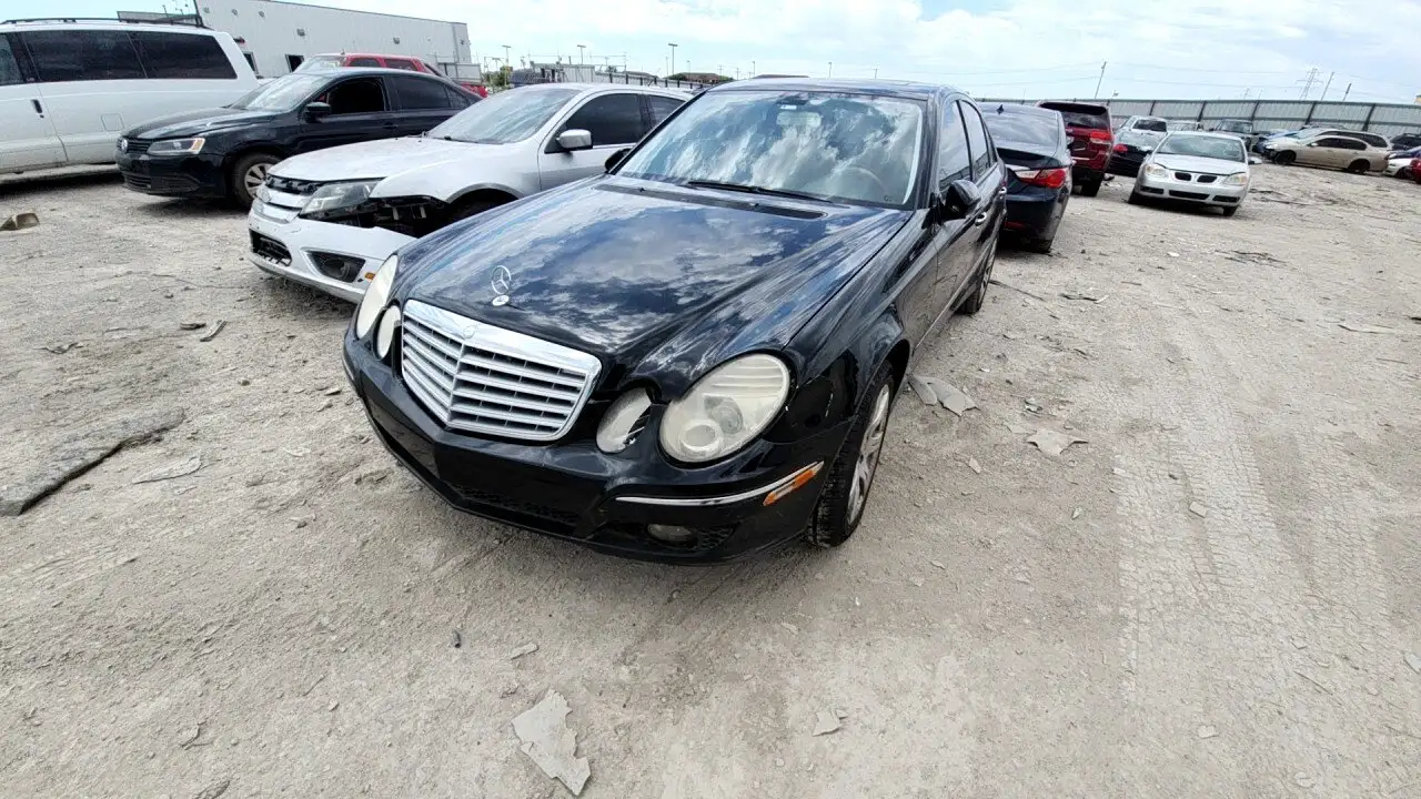 Photo of 2008 Mercedes-Benz E350