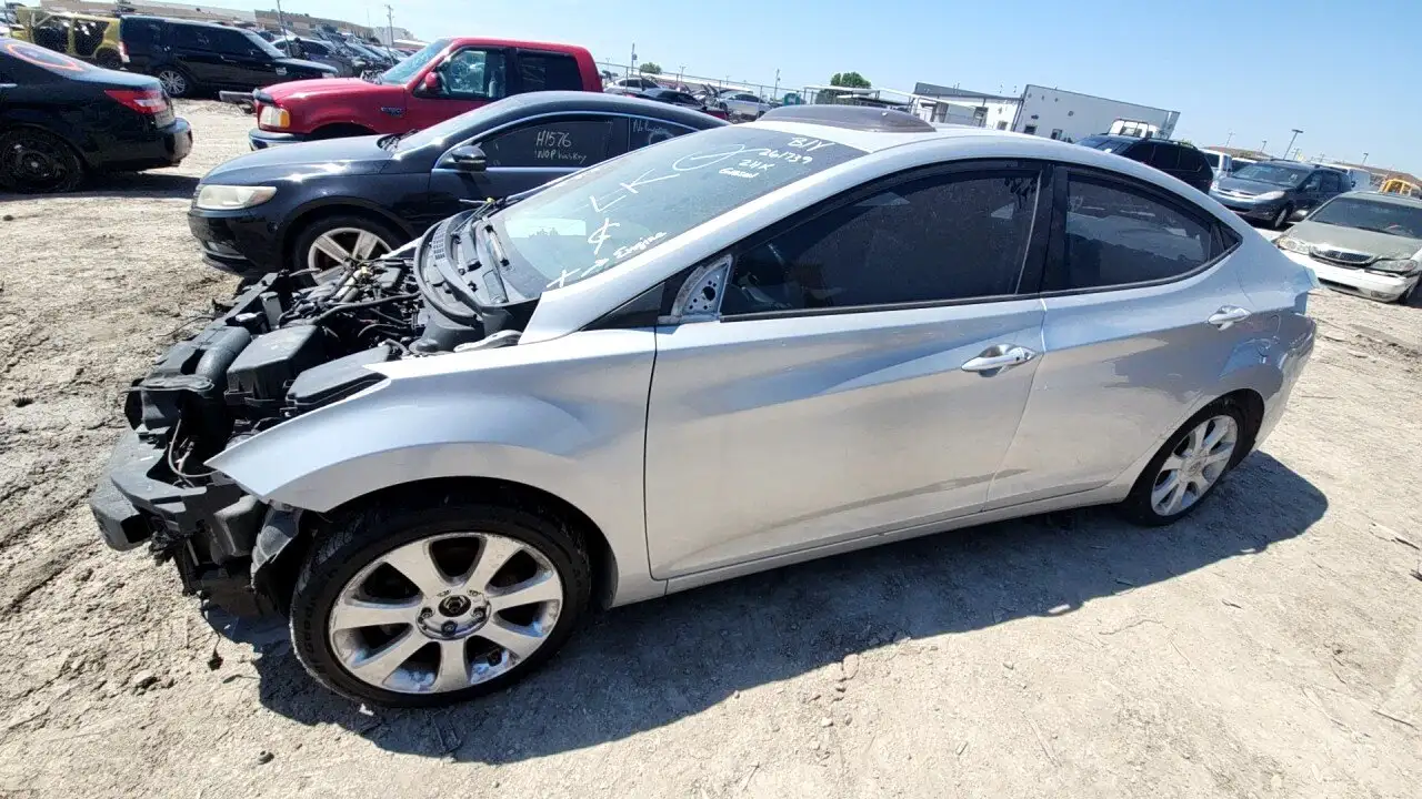 Photo of 2013 Hyundai Elantra