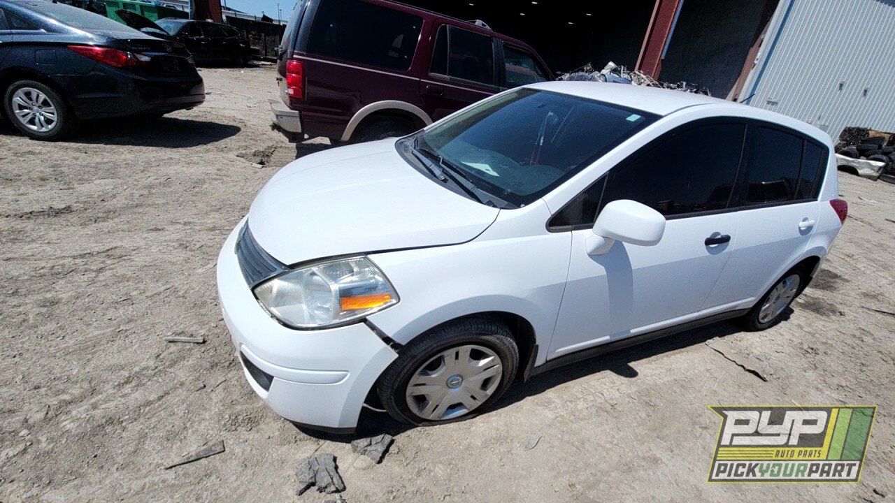 Photo of 2010 Nissan Versa