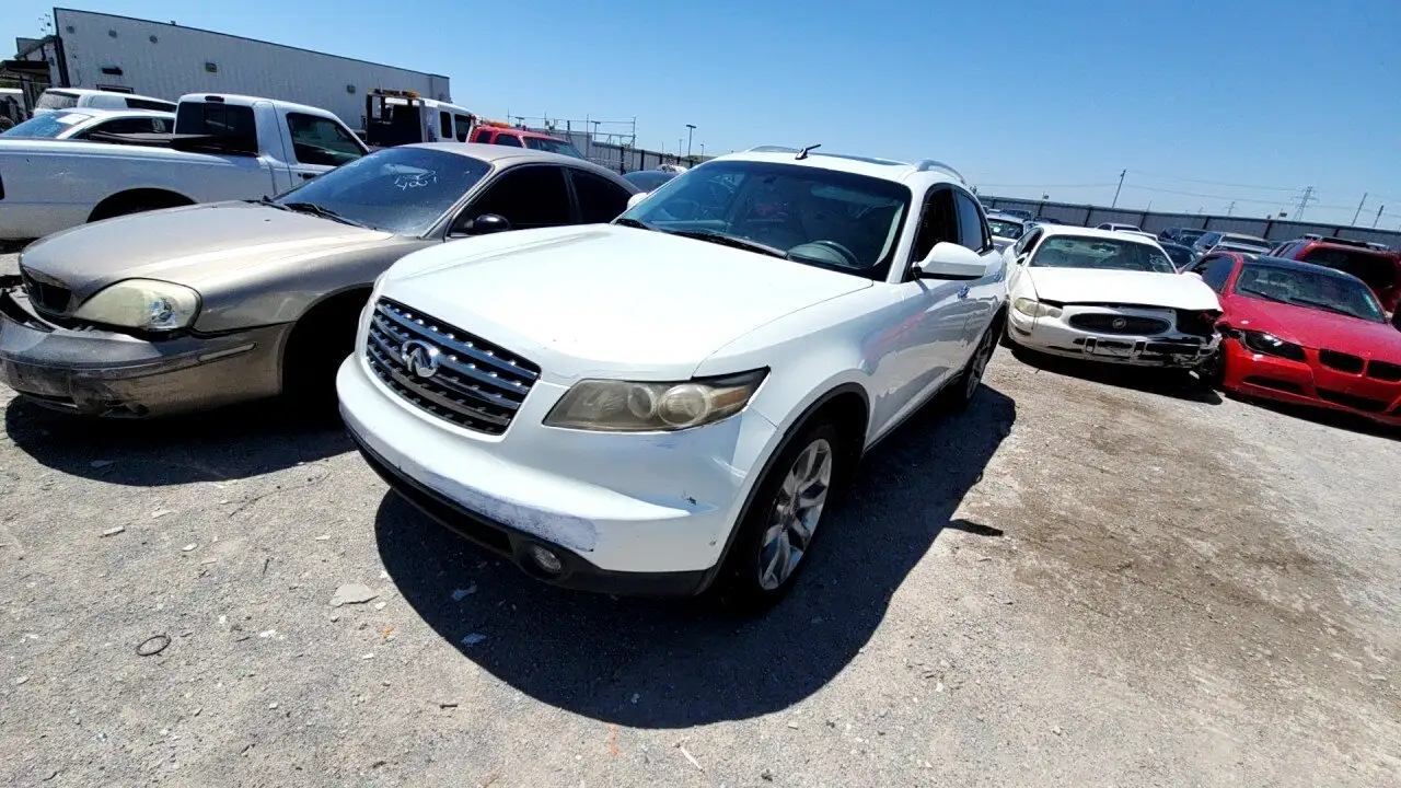 Photo of 2005 Infiniti Fx35