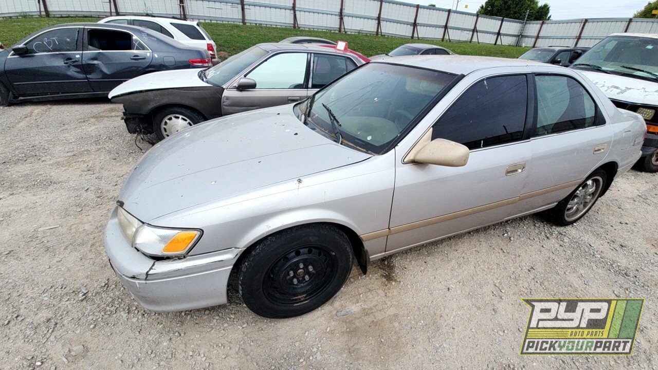 Photo of 2000 Toyota Camry