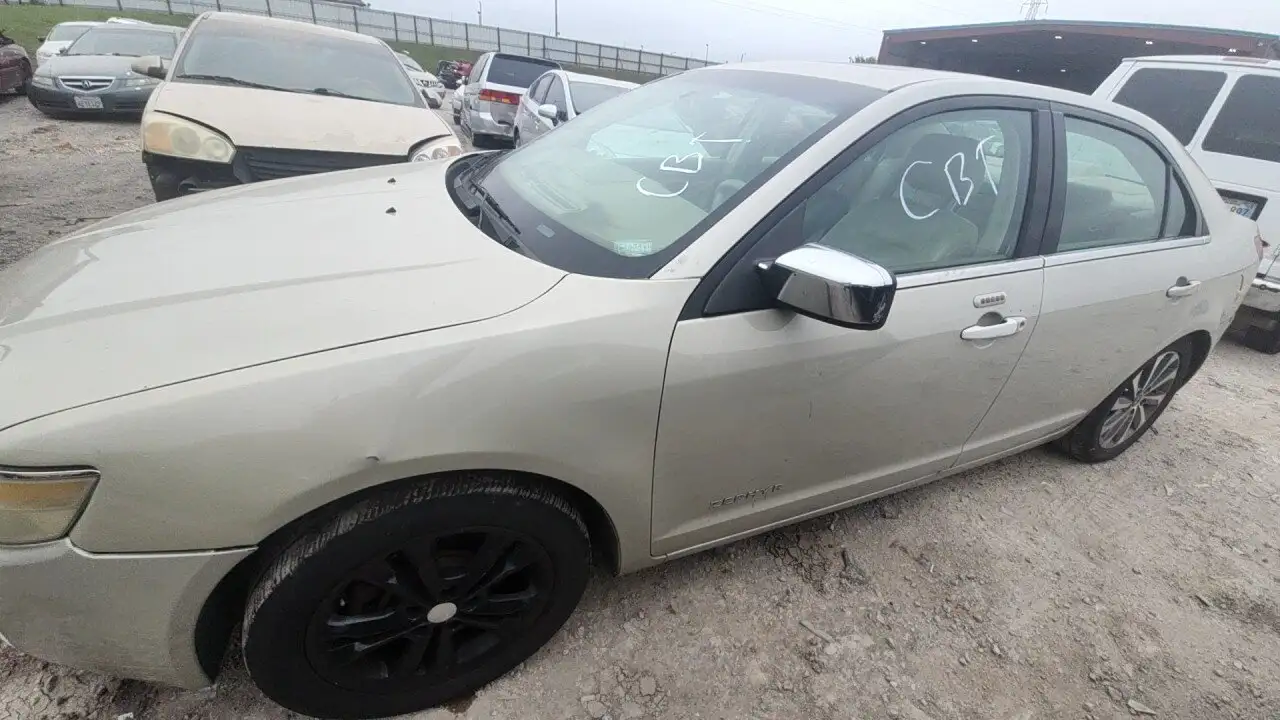 Photo of 2006 Lincoln Zephyr