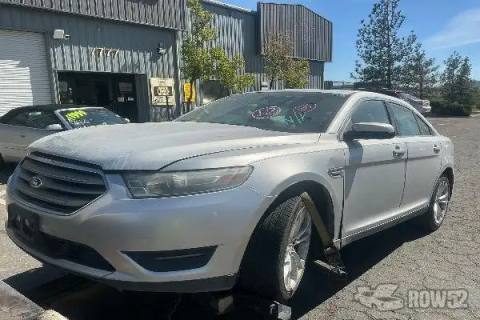 Photo of 2013 Ford Taurus