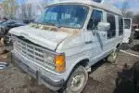 Photo of 1992 Dodge Ram Van