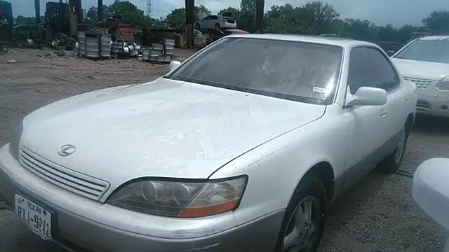 Photo of 1995 Lexus Es300