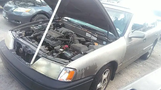Photo of 1999 Toyota Avalon