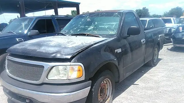 Photo of 1999 Ford F-150