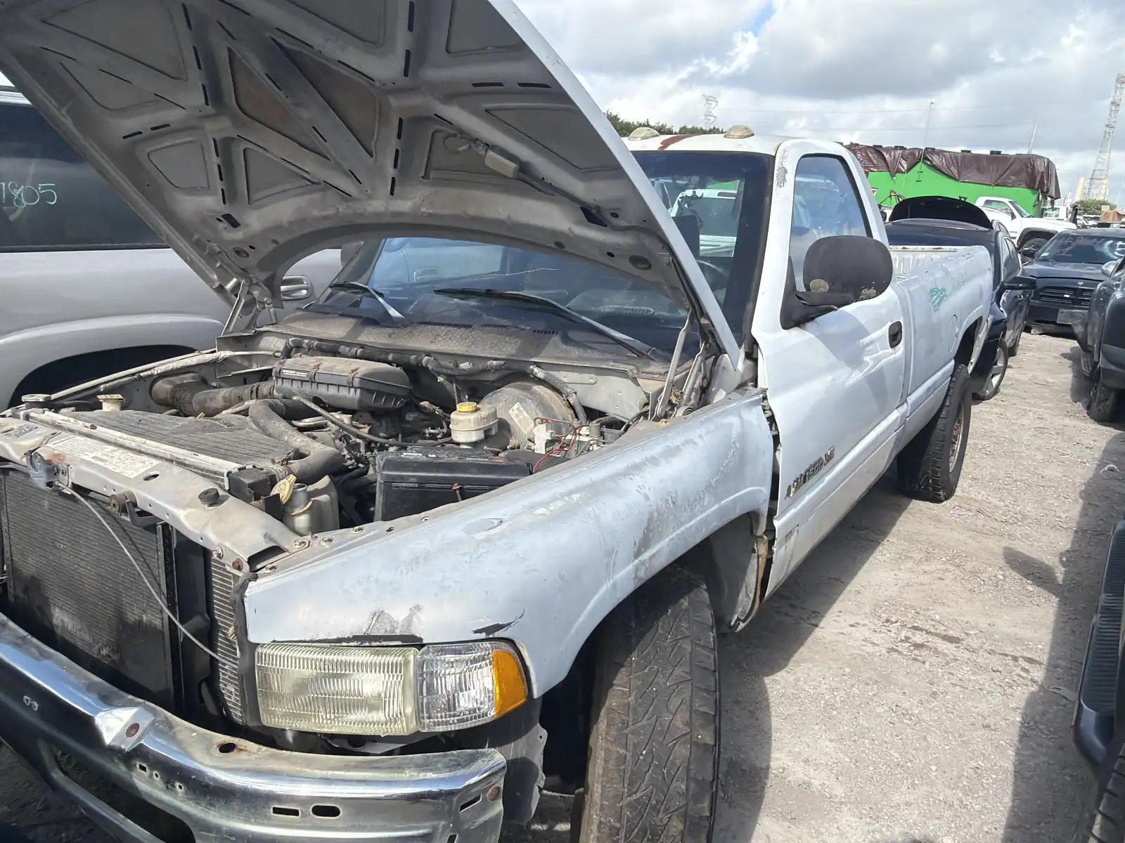 Photo of 2001 Dodge Ram 2500