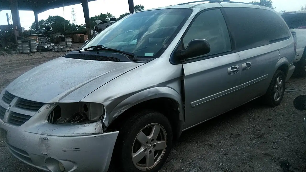 Photo of 2005 Dodge Grand Caravan