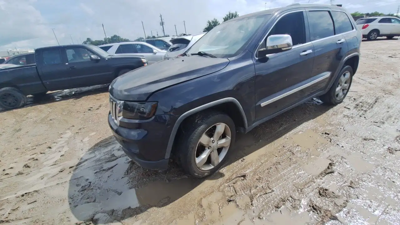Photo of 2011 Jeep Grand Cherokee