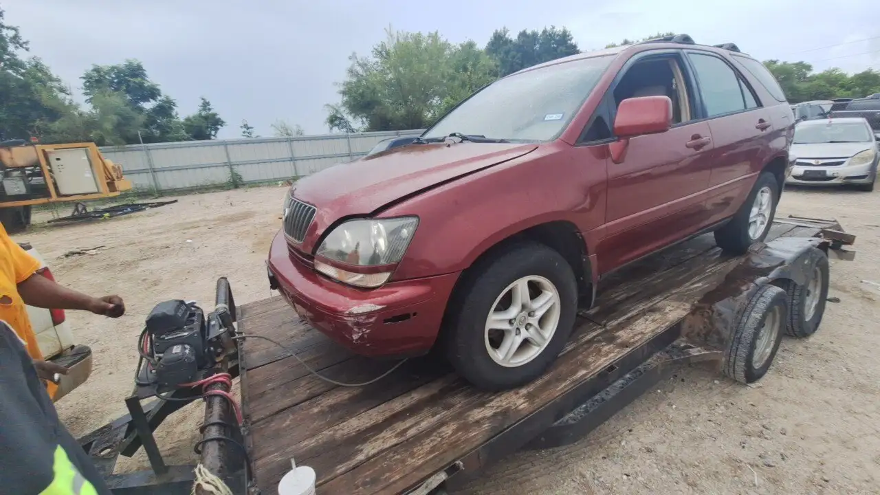 Photo of 2000 Lexus Rx300