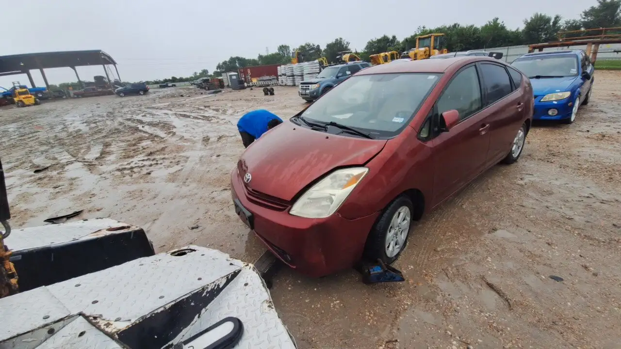 Photo of 2005 Toyota Prius