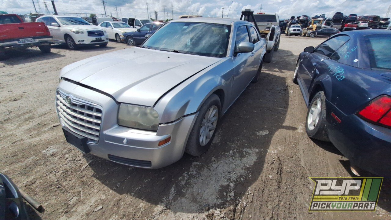 Photo of 2008 Chrysler 300