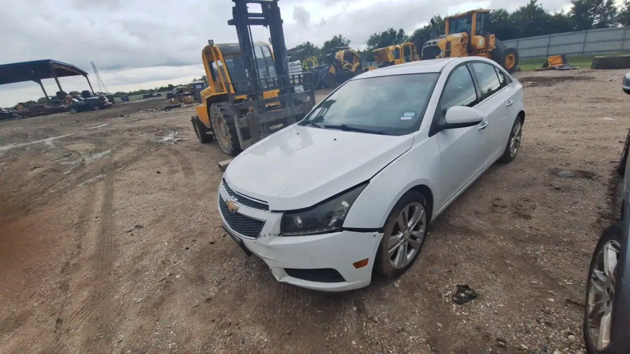 Photo of 2011 Chevrolet Cruze