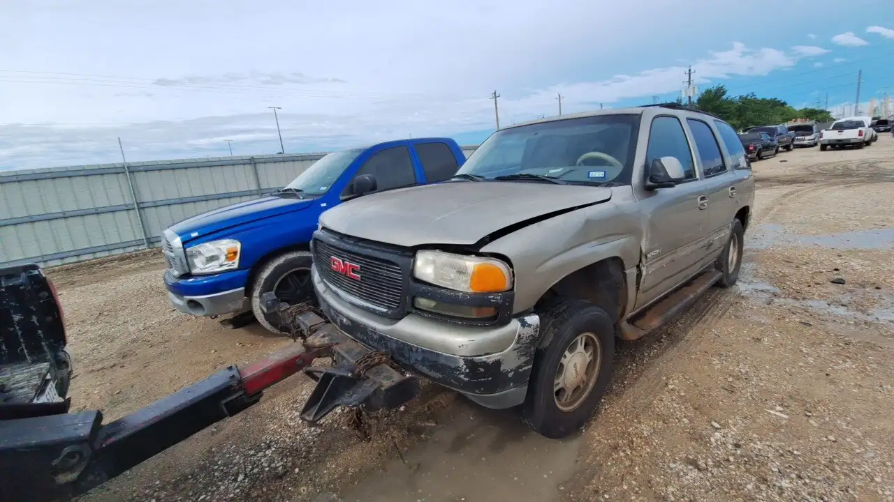 Photo of 2000 Gmc Yukon