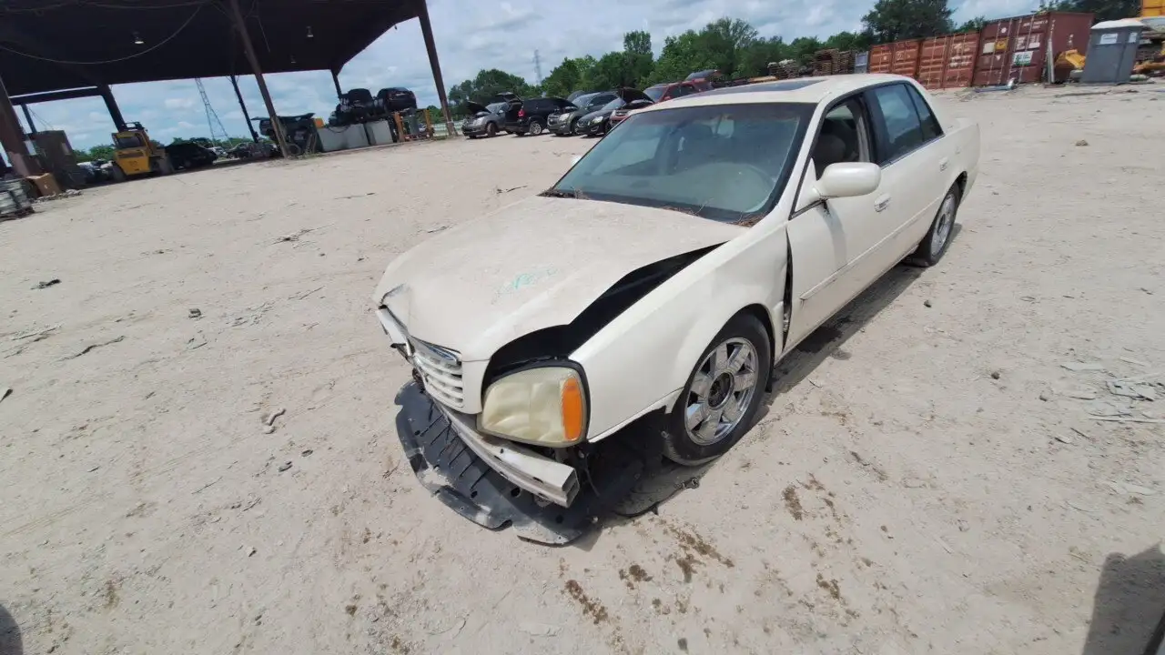Photo of 2003 Cadillac Deville