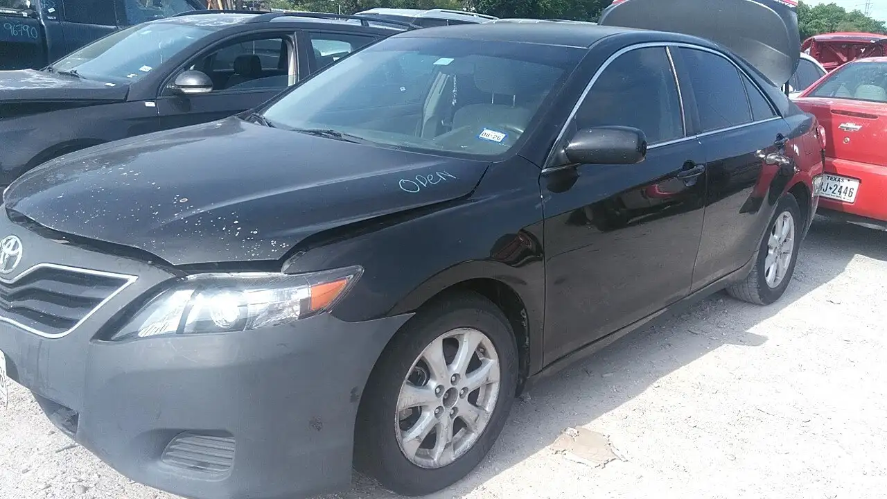 Photo of 2011 Toyota Camry
