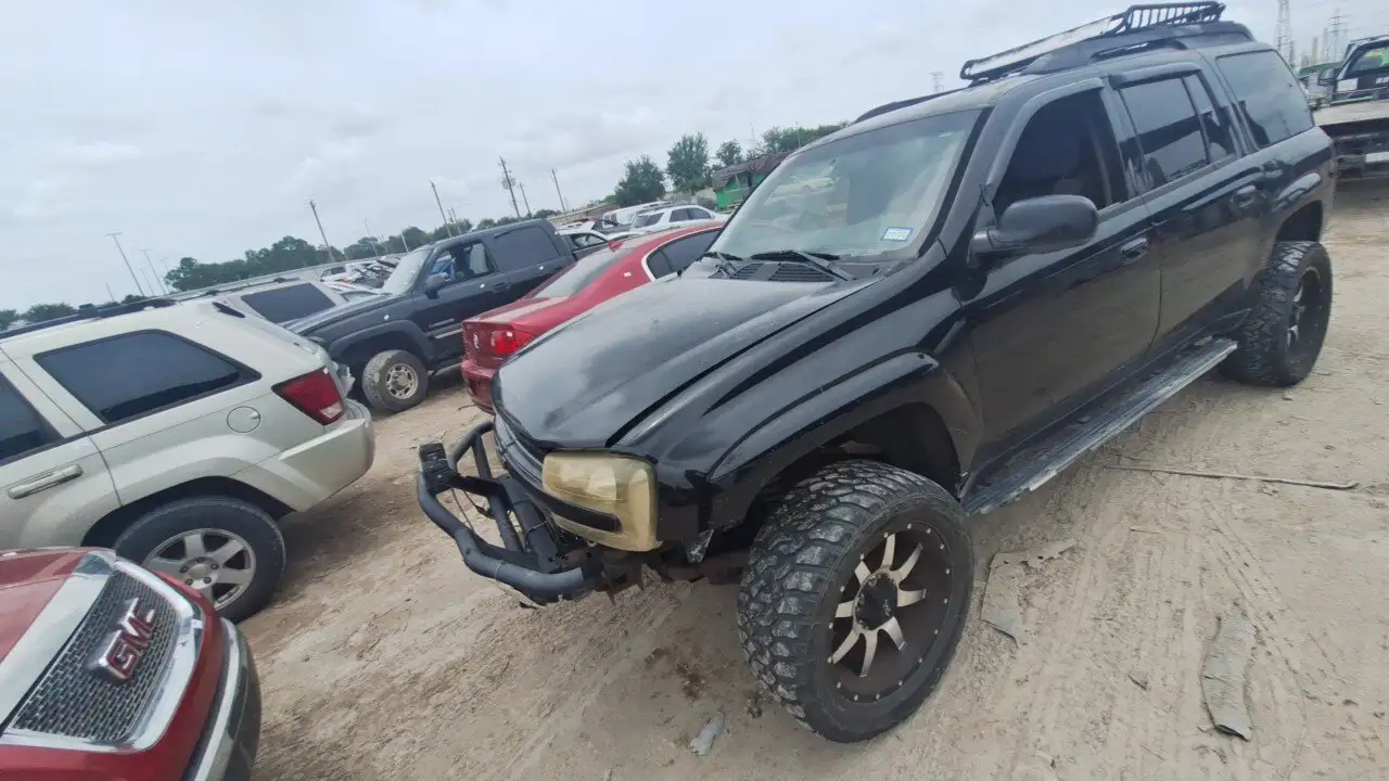 Photo of 2002 Chevrolet Trailblazer Ext