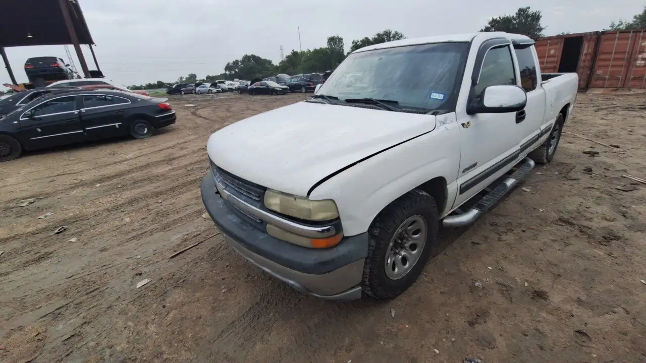 Photo of 2001 Chevrolet Silverado 1500
